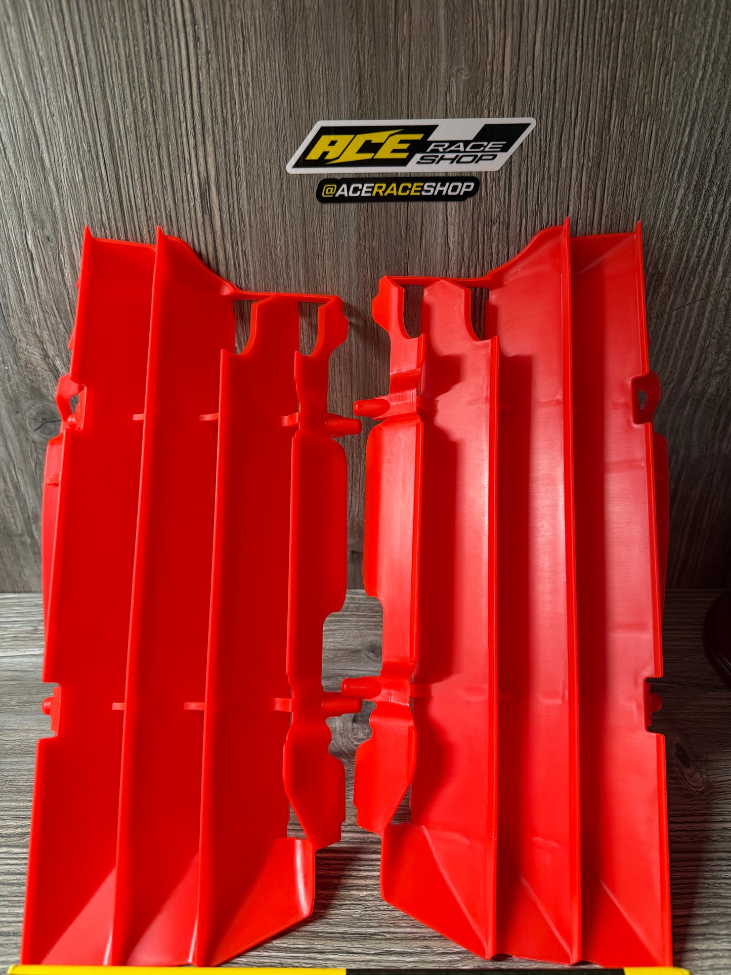 BETA RR OEM RADIATOR LOUVERS PAIR RED 24-26