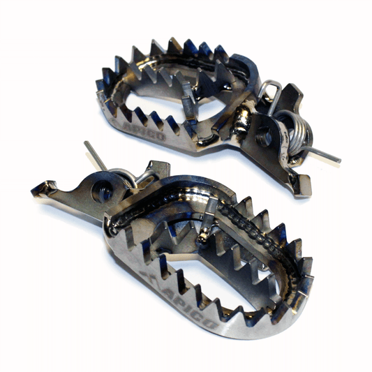 APICO FOOT PEG TITANIUM KAWASAKI KX250F 06-23,  KX450F 07-23,  KX250XC/450XC 21-23