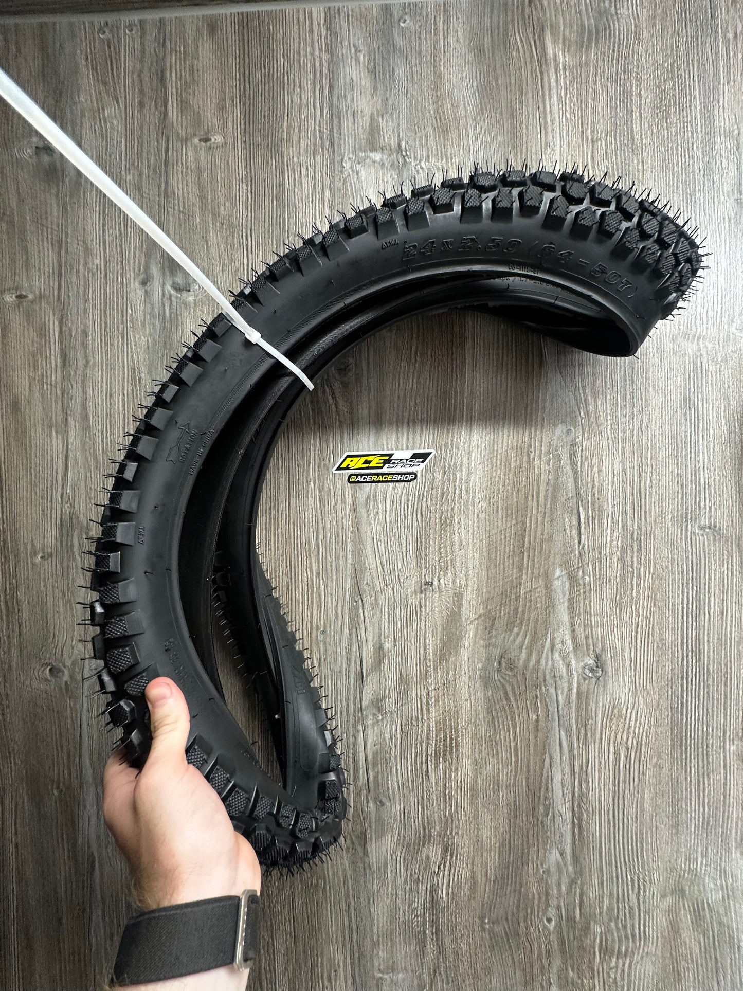 24″ x 2.50 Tyre - To fit Revvi 24″ bikes Front or Rear