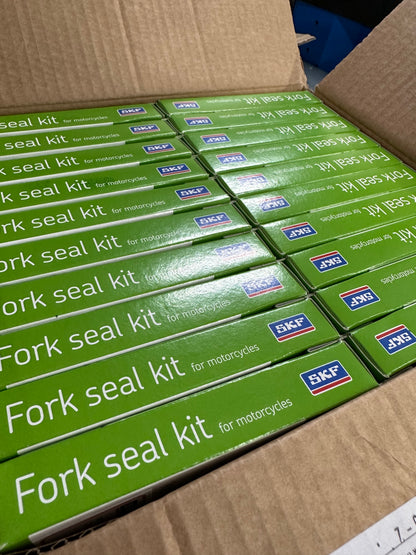 SKF FORK SEALS WP 48MM OIL & DUST SEALS (PAIR) KTM HUSKY GASAGAS SX SXF EXC EXCF