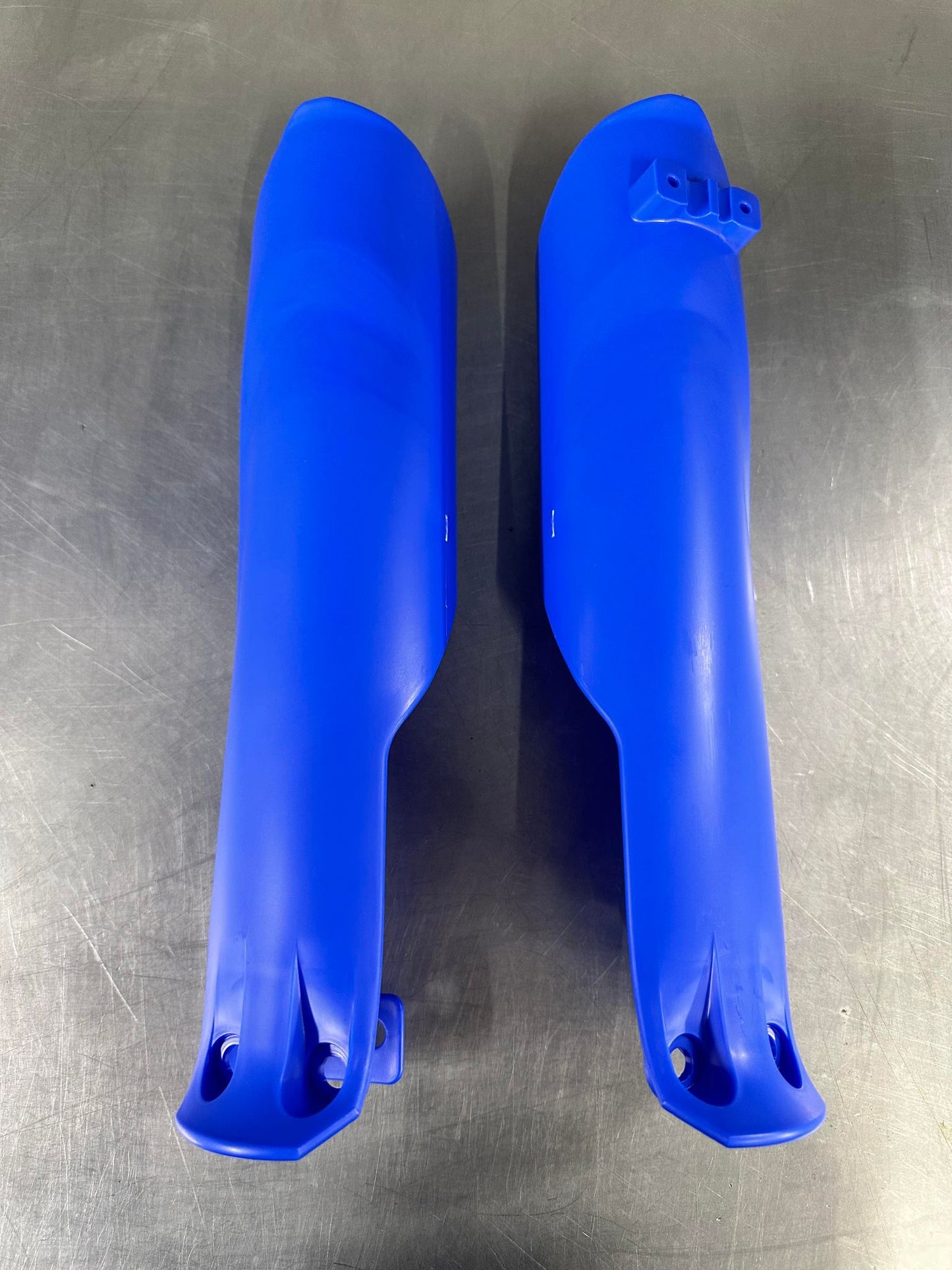 GENUINE BETA RR FORK GUARDS - NEW BLUE - ACE Race Shop