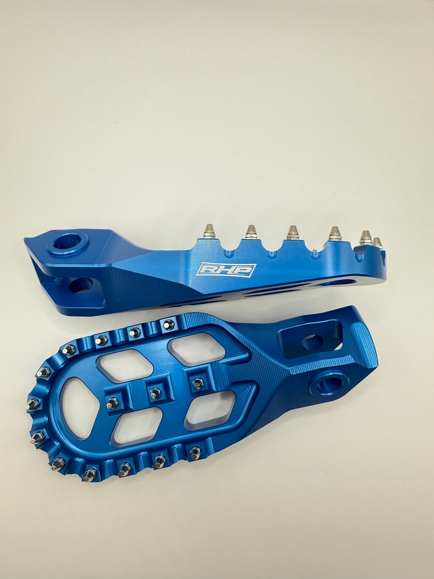 RHP WIDE FOOTPEGS FOOTREST FOR HUSQVARNA 125-501 TE FE TC FC 2023-2026 BLUE