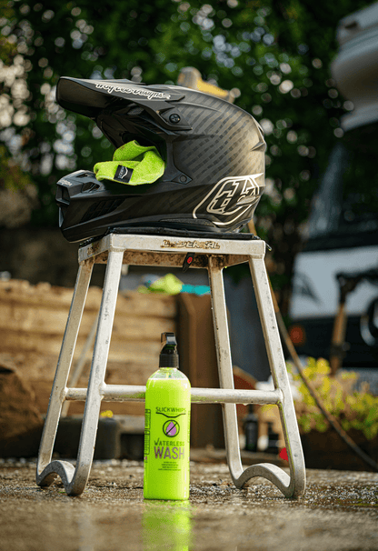 SLICKWHIPS WATERLESS WASH 750ML - ACE Race Shop