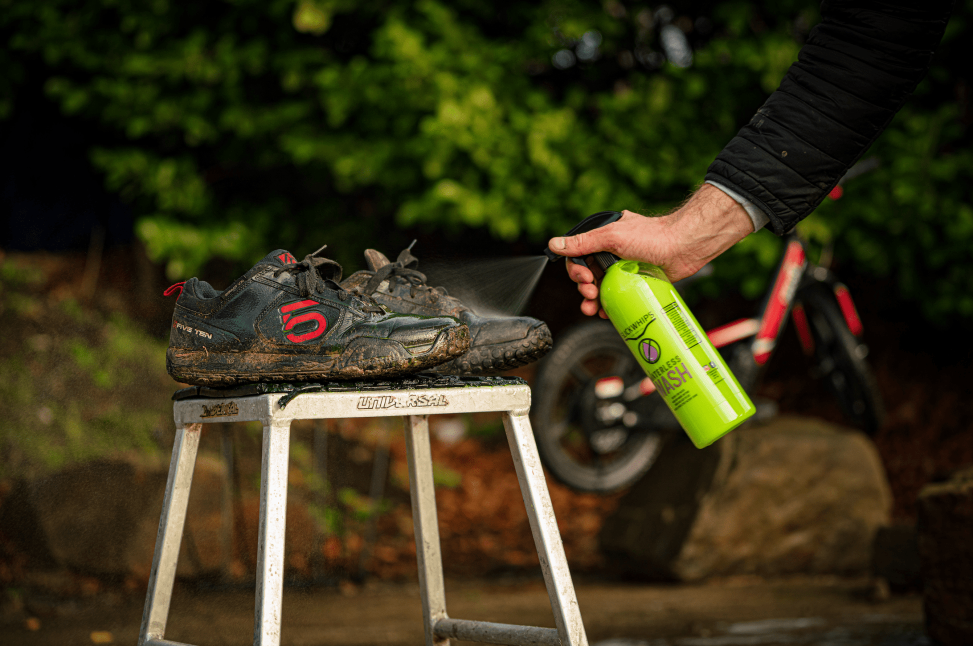 SLICKWHIPS WATERLESS WASH 750ML - ACE Race Shop